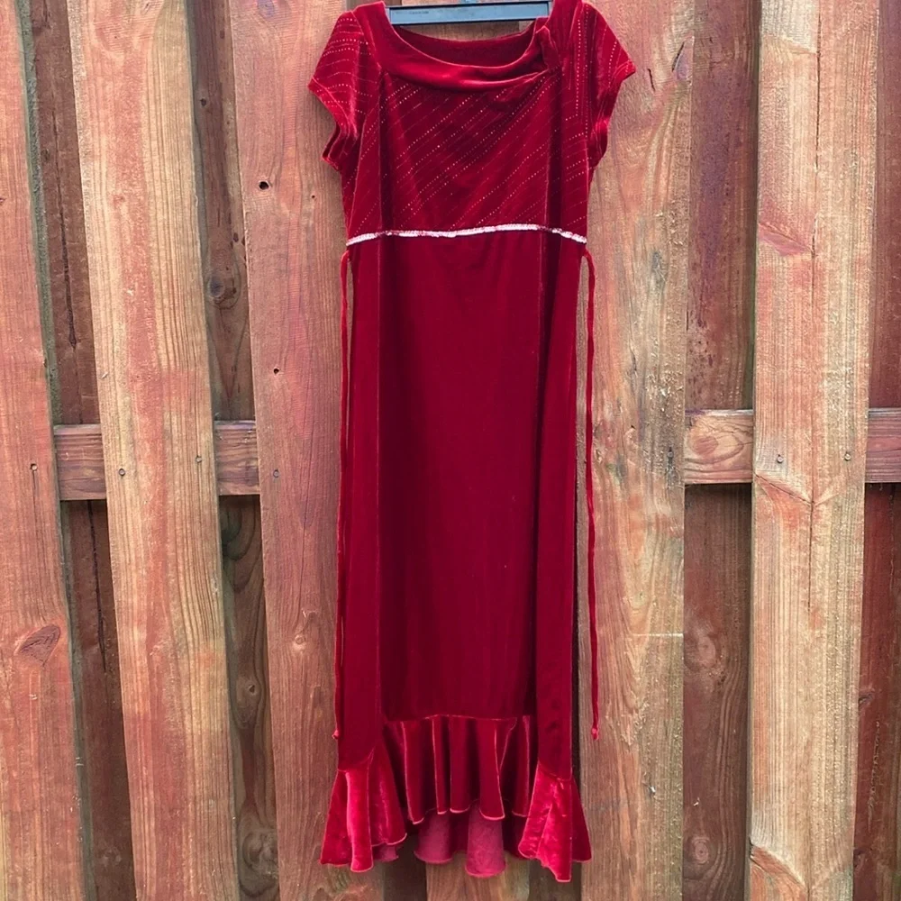 My Michelle Red Velvet Glitter Stripe Ruffle Formal Dress Size 14 Girls